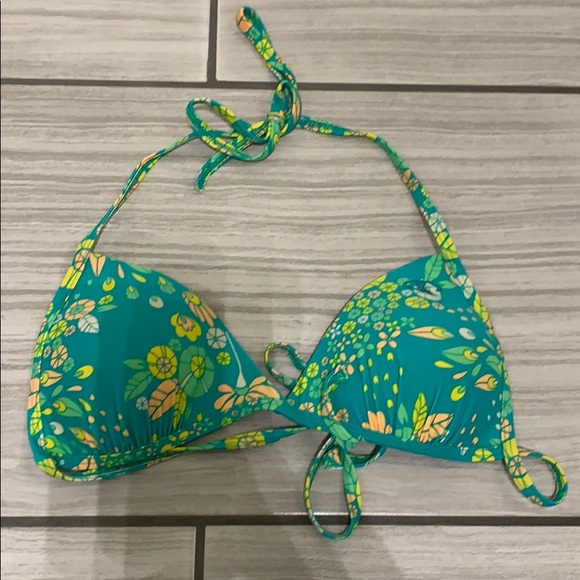 O’NEILL patterned bathing suit - Picture 3 of 3
